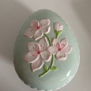 Vintage Egg Dish